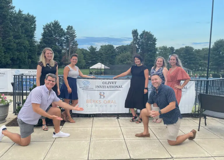 doctors and staff photo